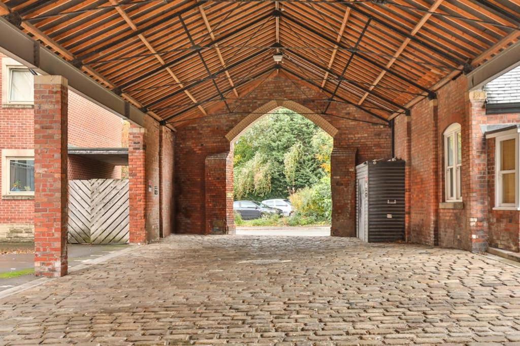 Victorian Tramsheds, Modern Apartment + Parking Sheffield Zewnętrze zdjęcie